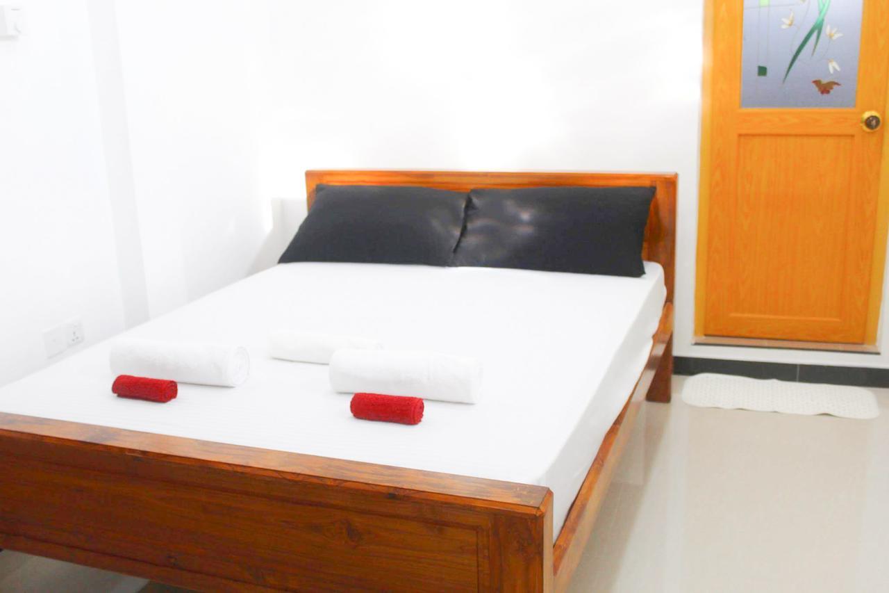 The City Tourist Hotel Anuradhapura Exterior photo